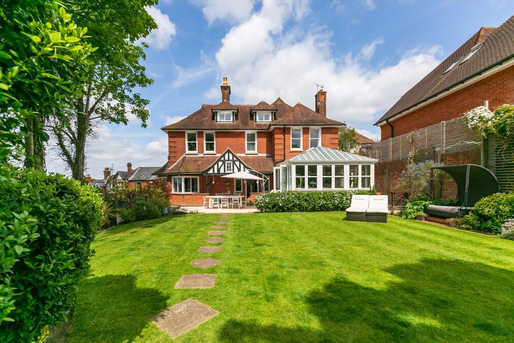 Image of Pewley Hill, Guildford, Surrey, GU1