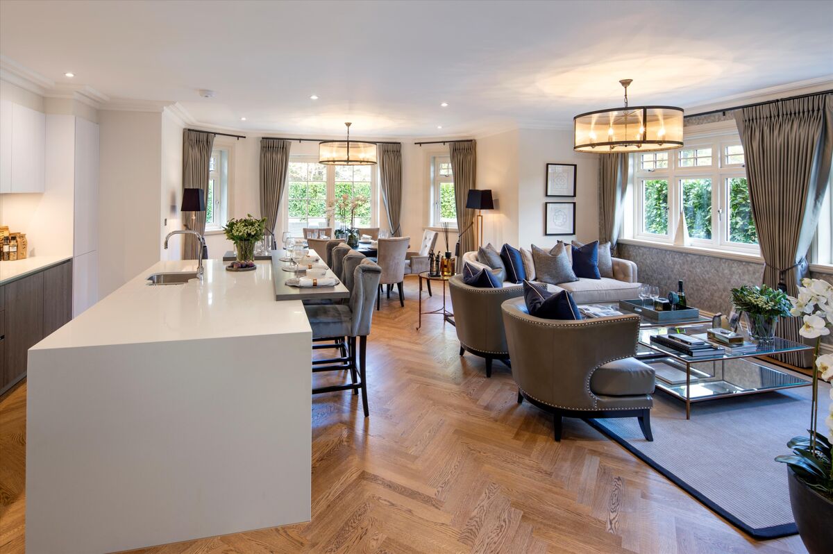 flat for sale in No.4 The Residence, Orchard Lea Estate, Drift Road
