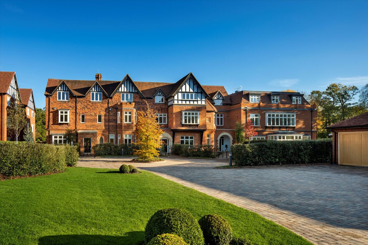 house for sale in Richmond House, Orchard Lea Estate, Drift Road