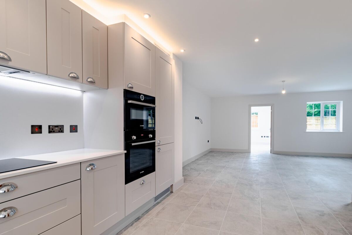 house for sale in Tilehurst Green, Tilehurst Lane, Binfield, Bracknell