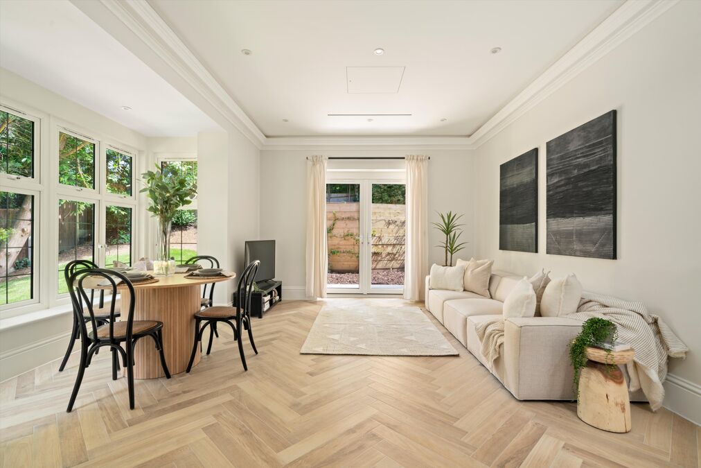 Image of Langdon Grange, Holtwood Road, Oxshott, KT22