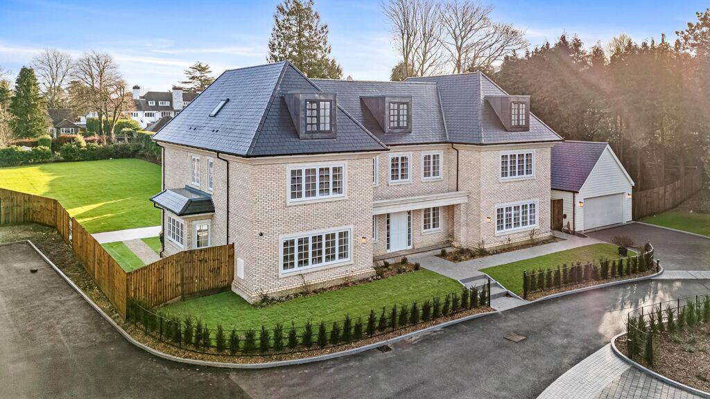 Image of Park View, Park View Road, Woldingham, Surrey CR3.