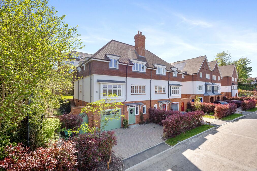 Image of Haslemere Heights, Hill Road, Haslemere, Surrey, GU27.