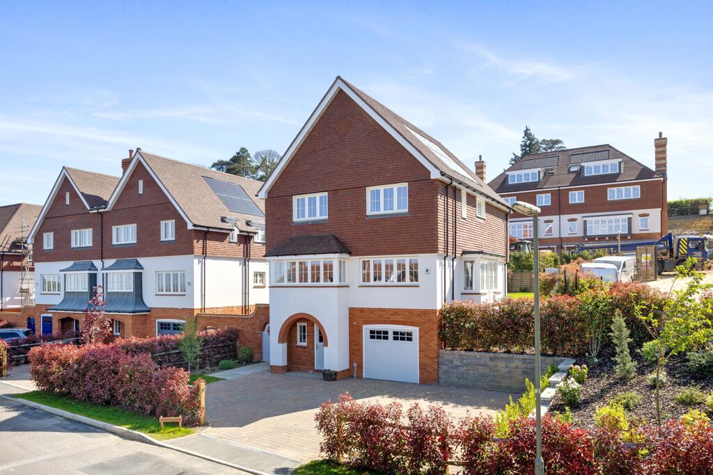 Image of Haslemere Heights, Hill Road, Haslemere, Surrey, GU27.