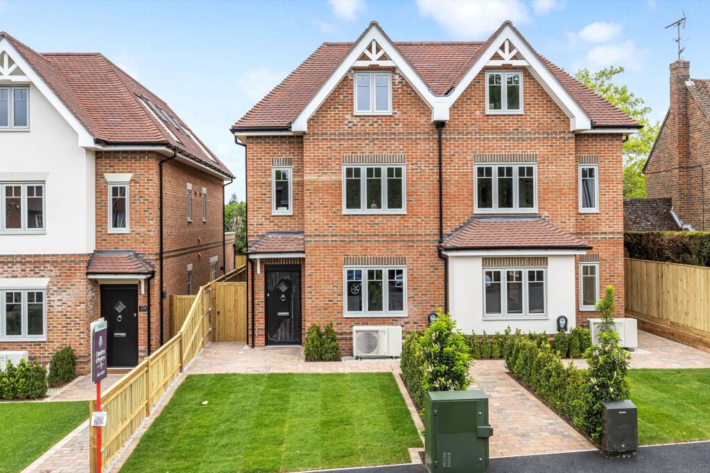Image of Pit Farm Road, Guildford, Surrey, GU1.