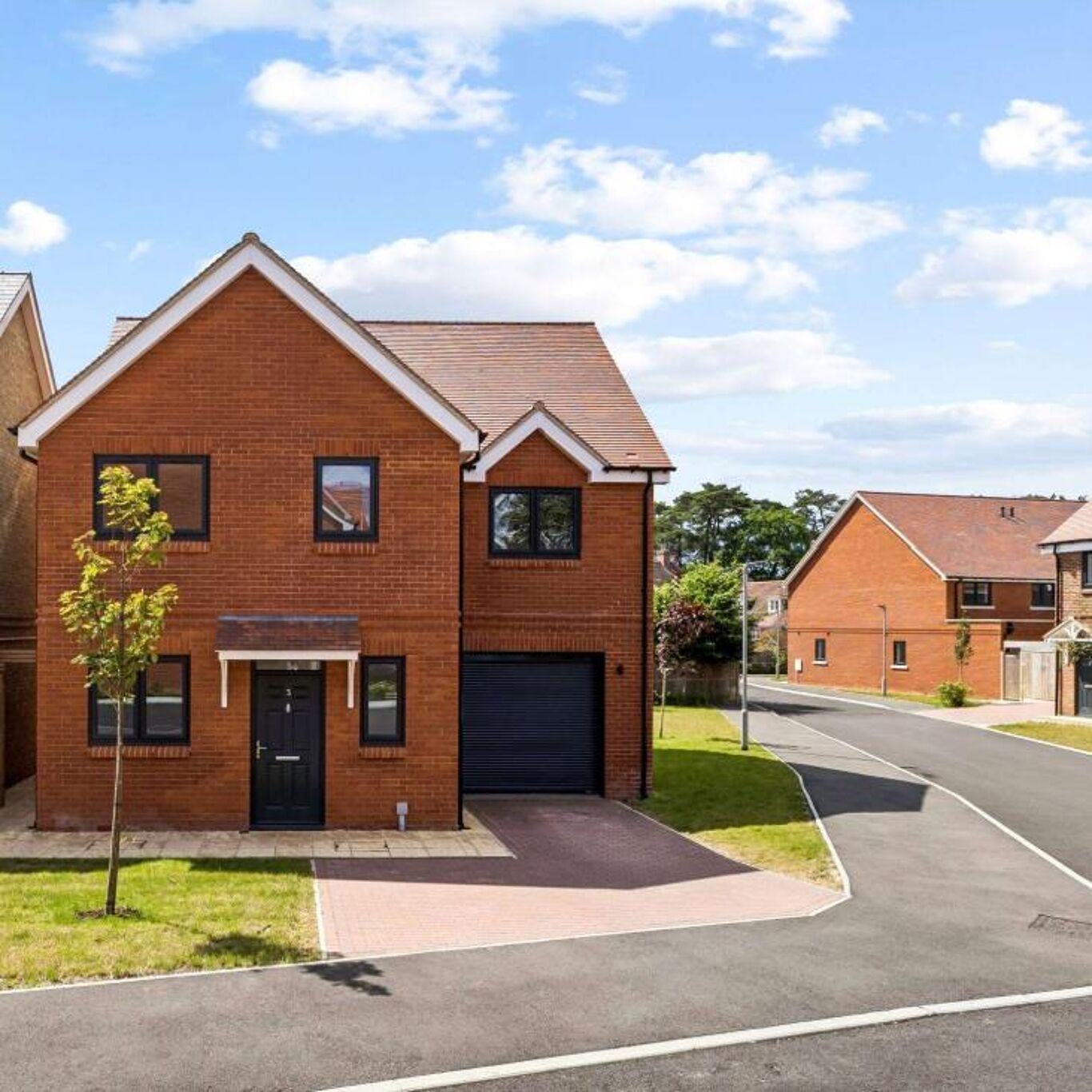 Image of Hind Gardens, London Road, Hindhead GU26.
