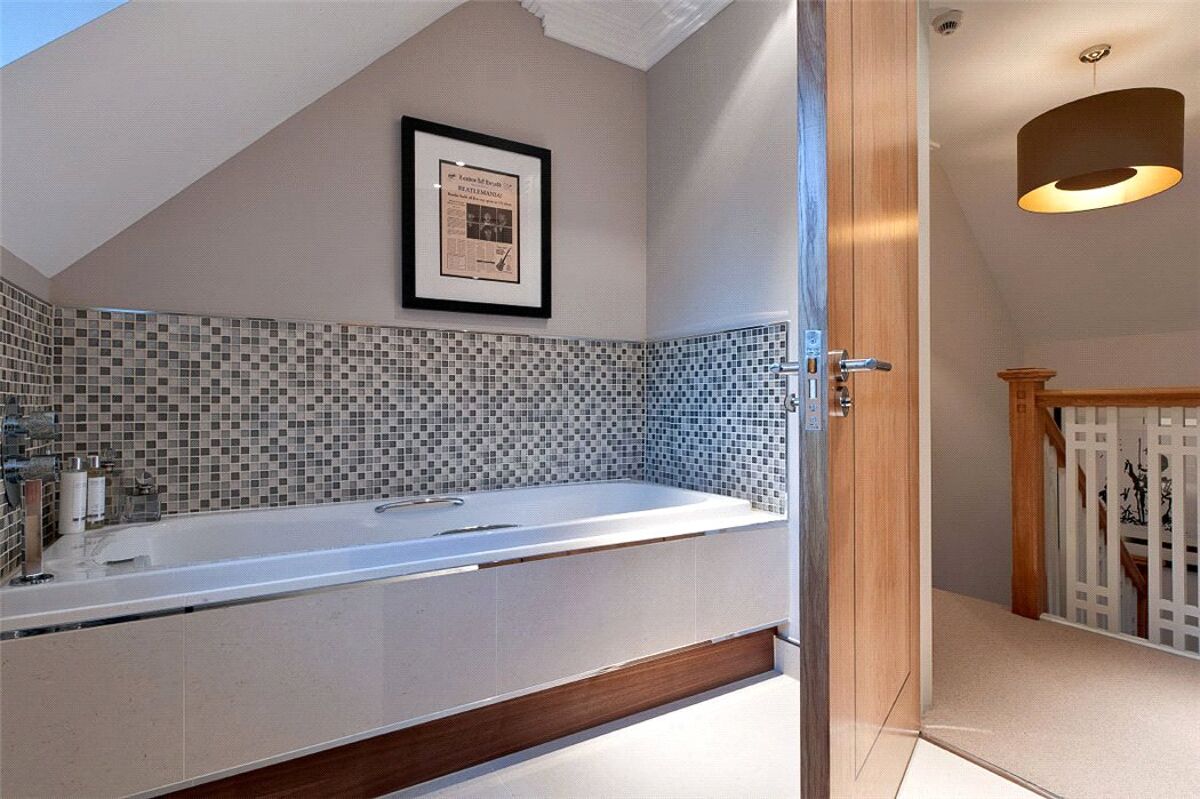 house for sale in Coach House Mews, Whiteley Village, Chestnut Avenue