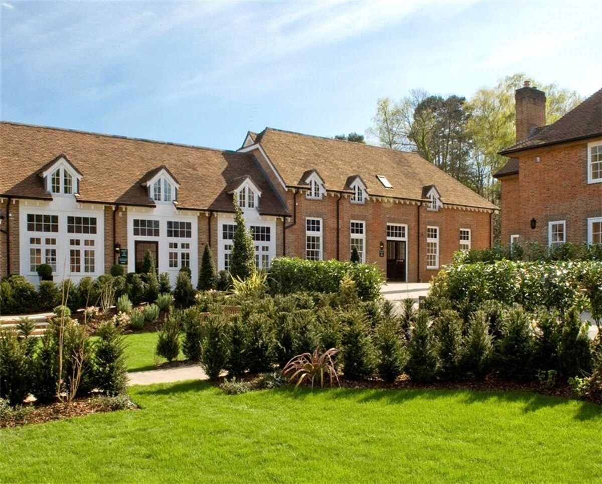 house for sale in Coach House Mews, Whiteley Village, Chestnut Avenue