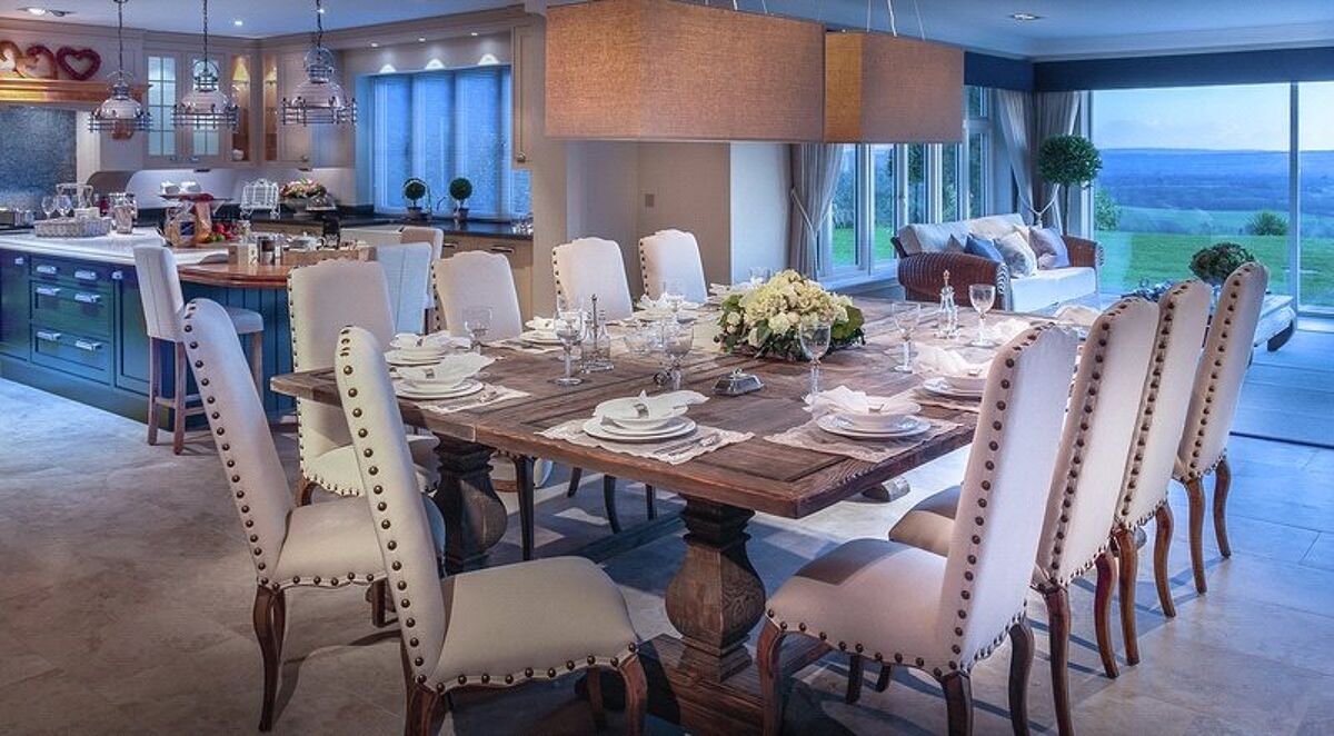 house for sale in Trevereux Hill, Limpsfield Chart, Oxted, Surrey, RH8