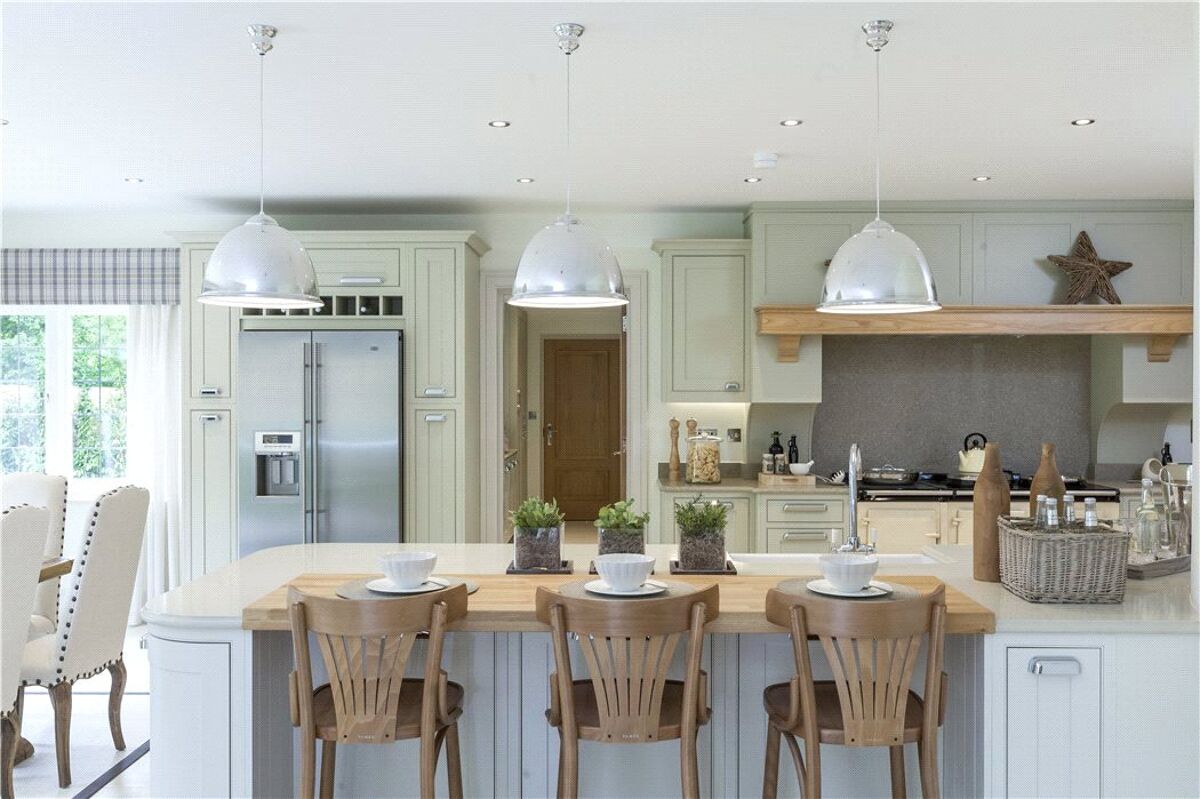 house for sale in 5 Bracken Lane, Cranleigh, Surrey, GU6 GLR140056 Knight Frank