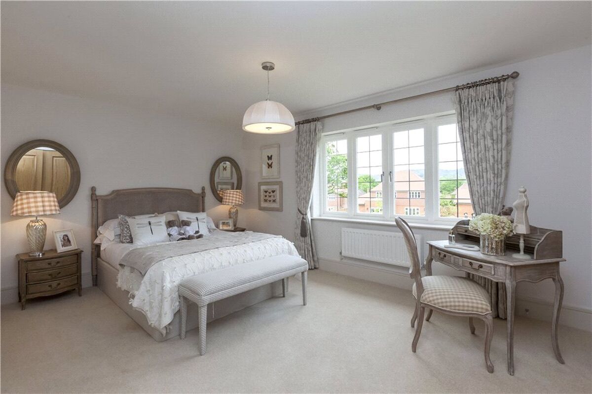 house for sale in 5 Bracken Lane, Cranleigh, Surrey, GU6 GLR140056 Knight Frank