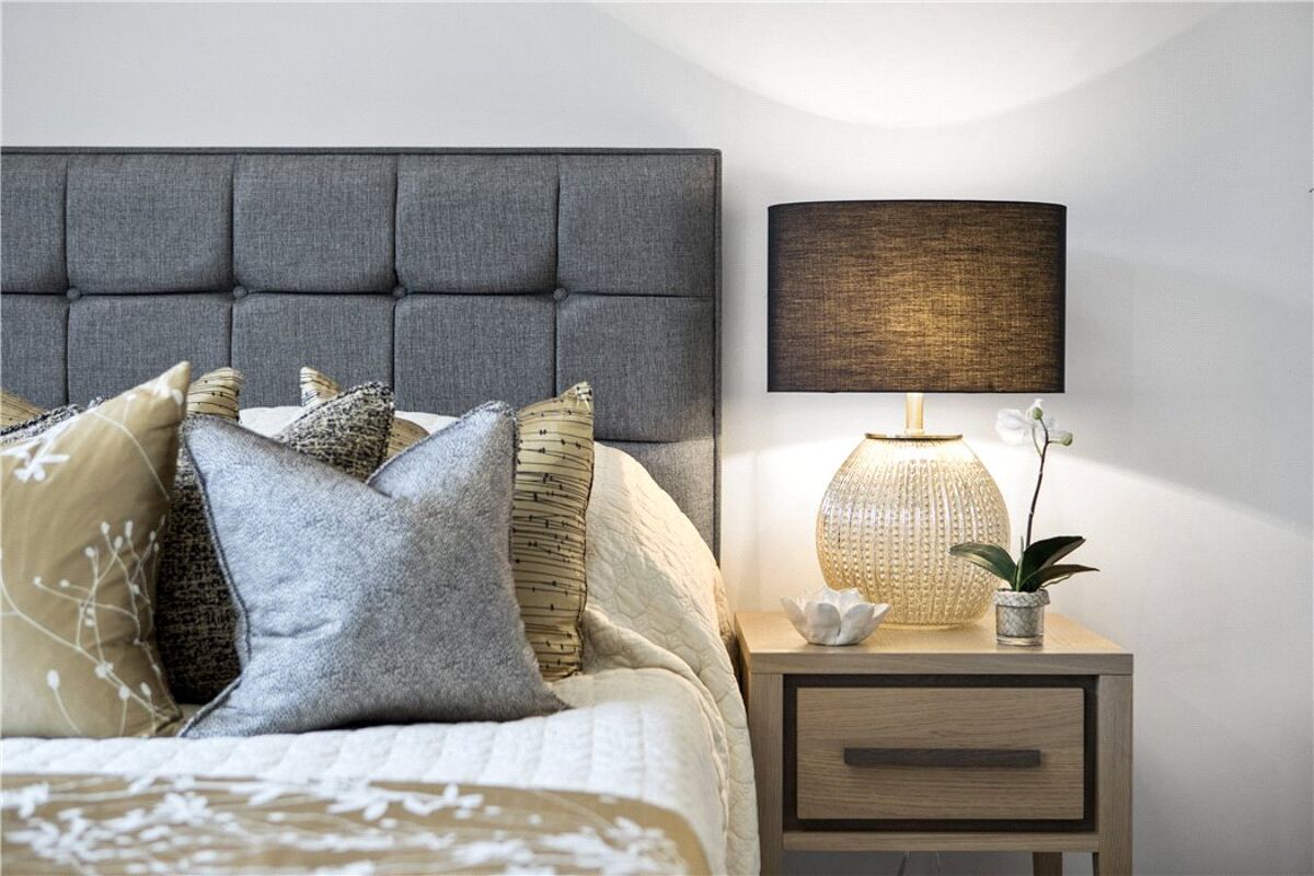 house for sale in Catherine's Walk, Chestnut Avenue, Guildford, GU2