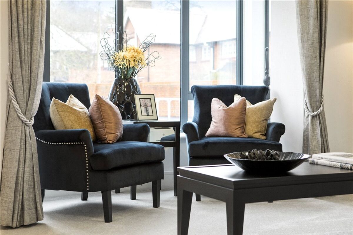 house for sale in Catherine's Walk, Chestnut Avenue, Guildford, GU2