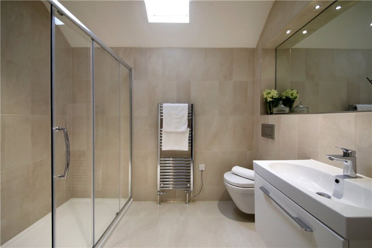 house for sale in Clappers Lane, Chobham, Surrey, GU24 GLR180054