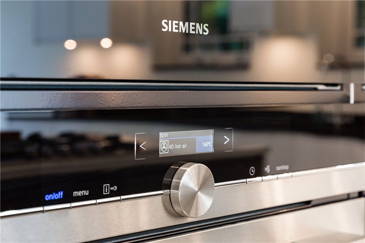 house for sale in Clappers Lane, Chobham, Surrey, GU24 GLR180054