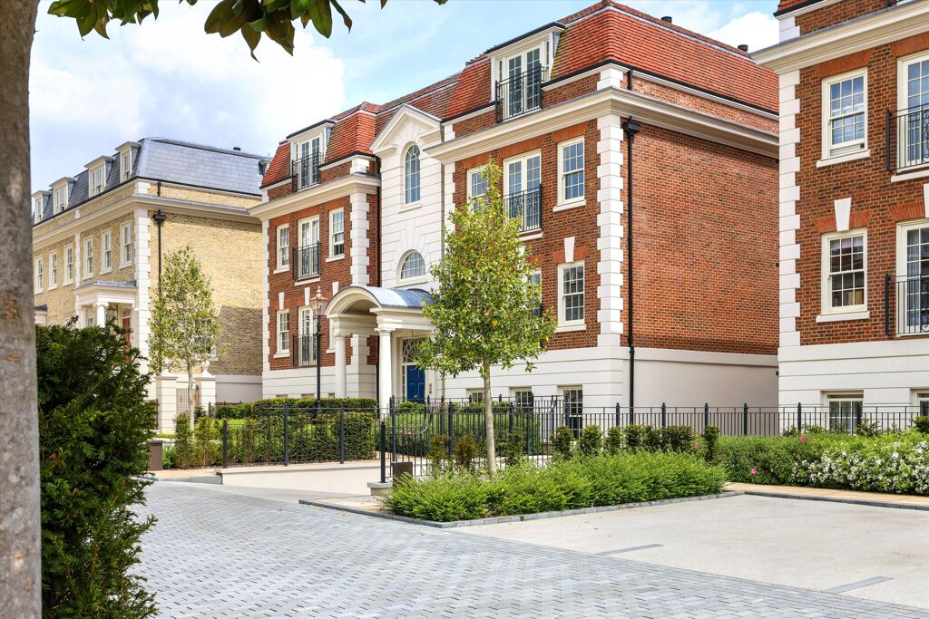 Image of Magna Carta Park, Cooper's Hill, Englefield Green, Surrey, TW20