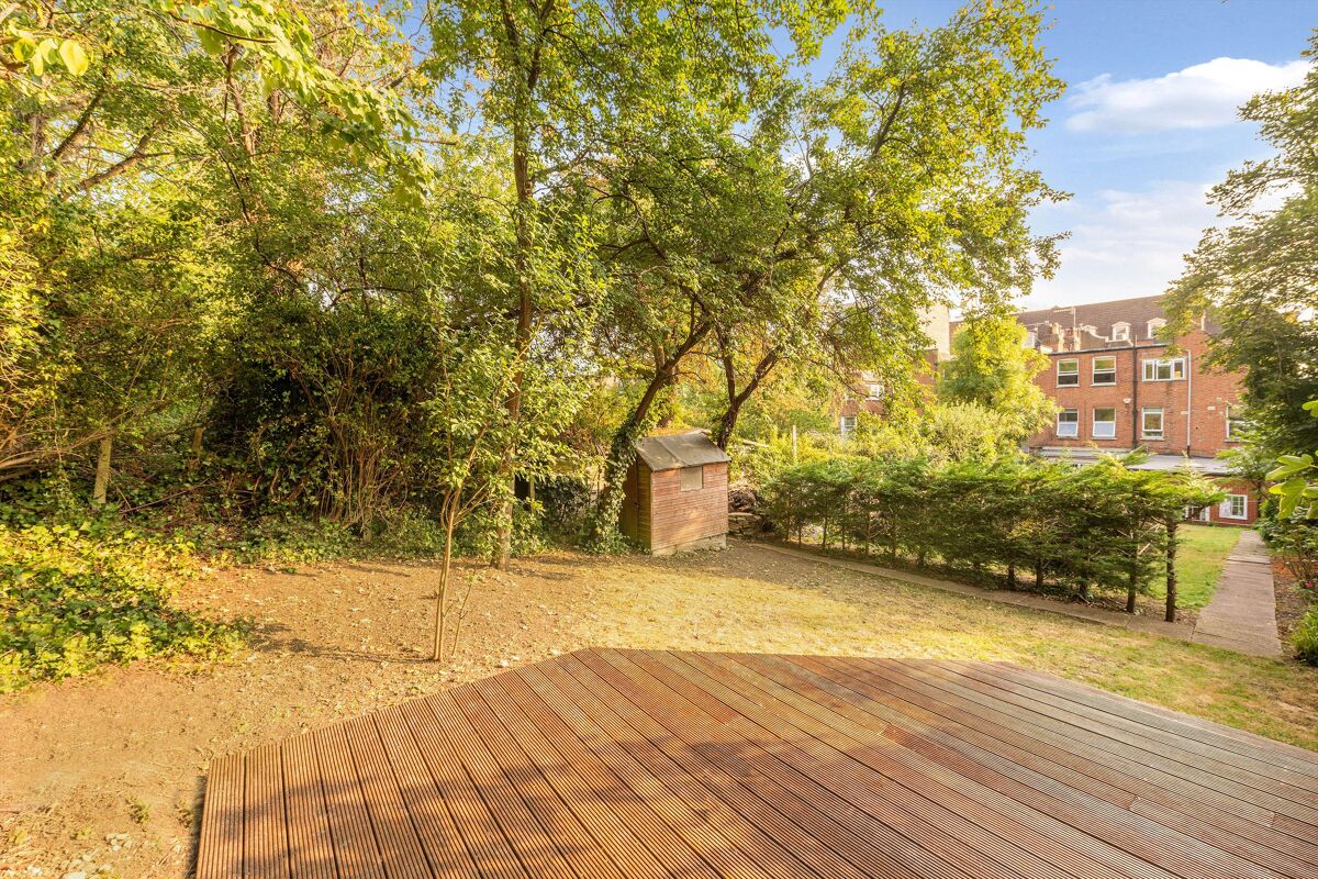 flat for sale in Finchley Road, Hampstead, NW3 HAM012002969 Knight