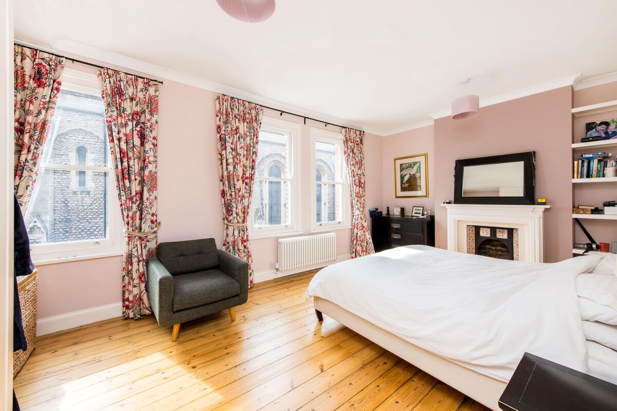 house for sale in Savernake Road, London, NW3 HAM012064519 Knight Frank