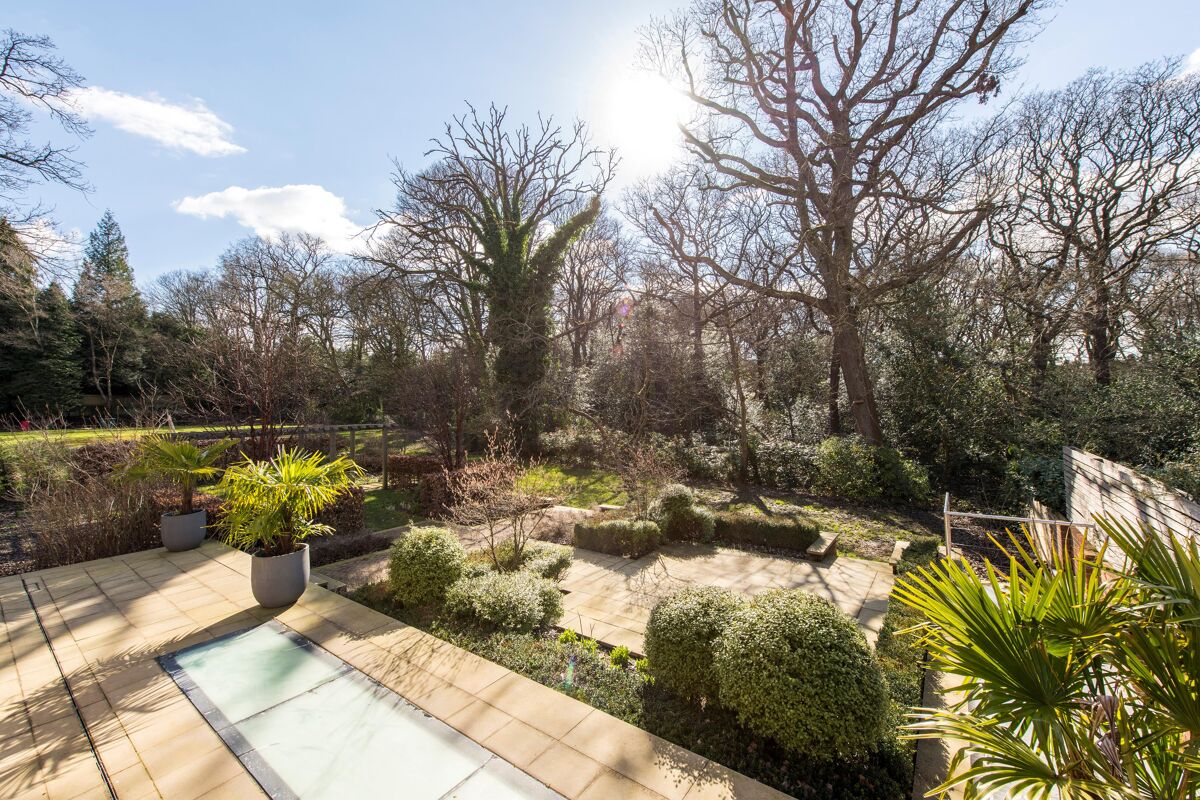house for sale in Ingram Avenue, London, NW11 HAM012079890 Knight Frank