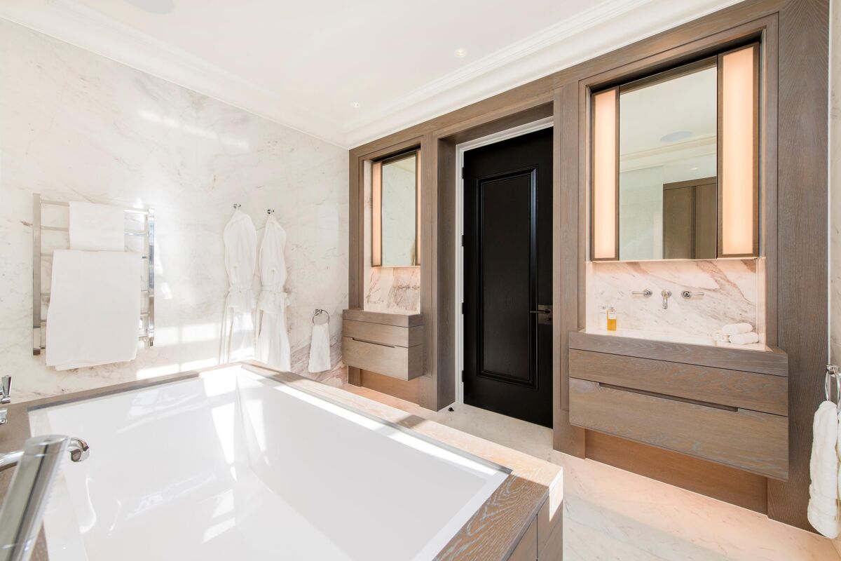 house for sale in Ingram Avenue, London, NW11 HAM012079890 Knight Frank