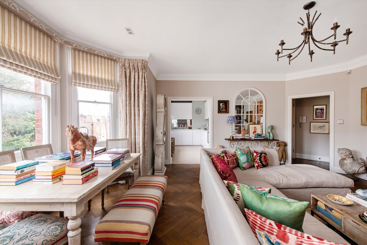 flat for sale in Frognal, London, NW3 HAM012106934 Knight Frank