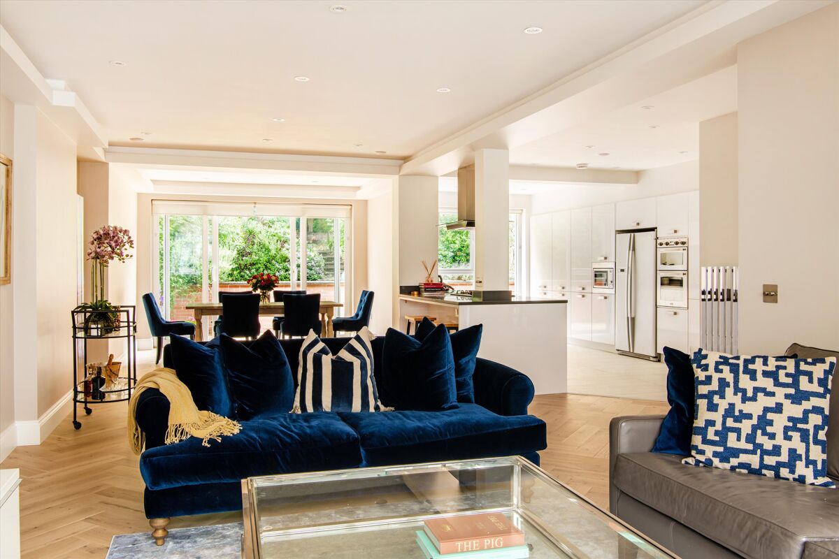 house for sale in Finchley Road, London, NW11 HAM012153484 Knight Frank