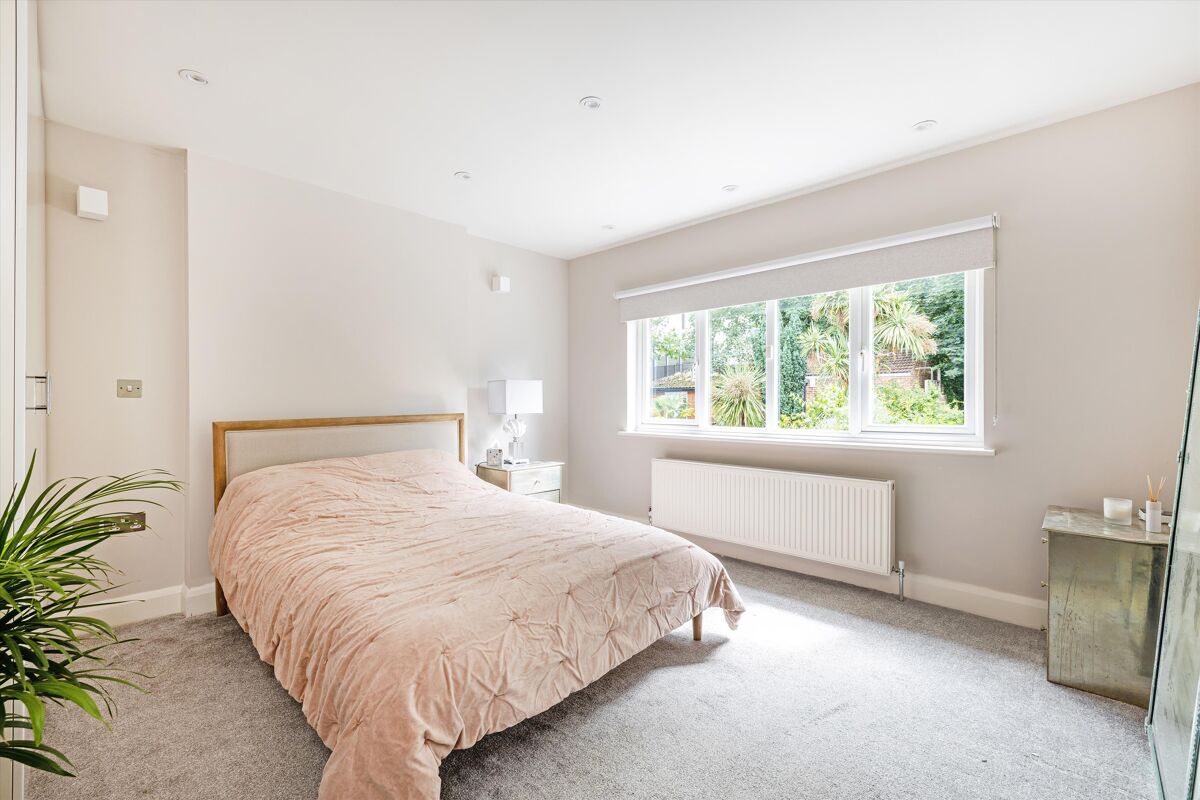 house for sale in Finchley Road, London, NW11 HAM012153484 Knight Frank