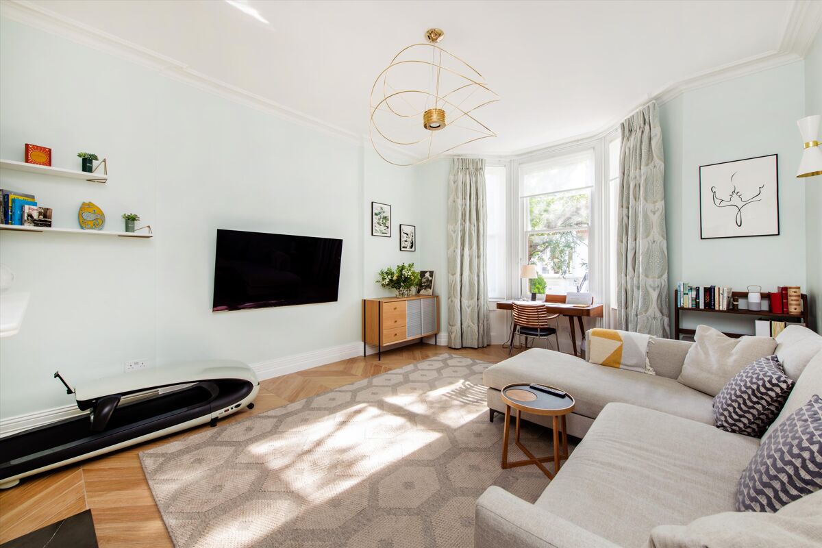 flat for sale in Pilgrims Lane, Hampstead, London, NW3 HAM012157233