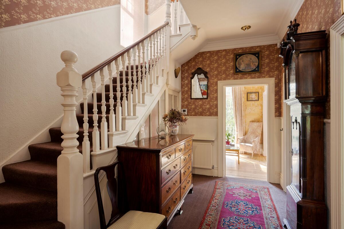 house for sale in Gainsborough Gardens, London, NW3 HAM012242718