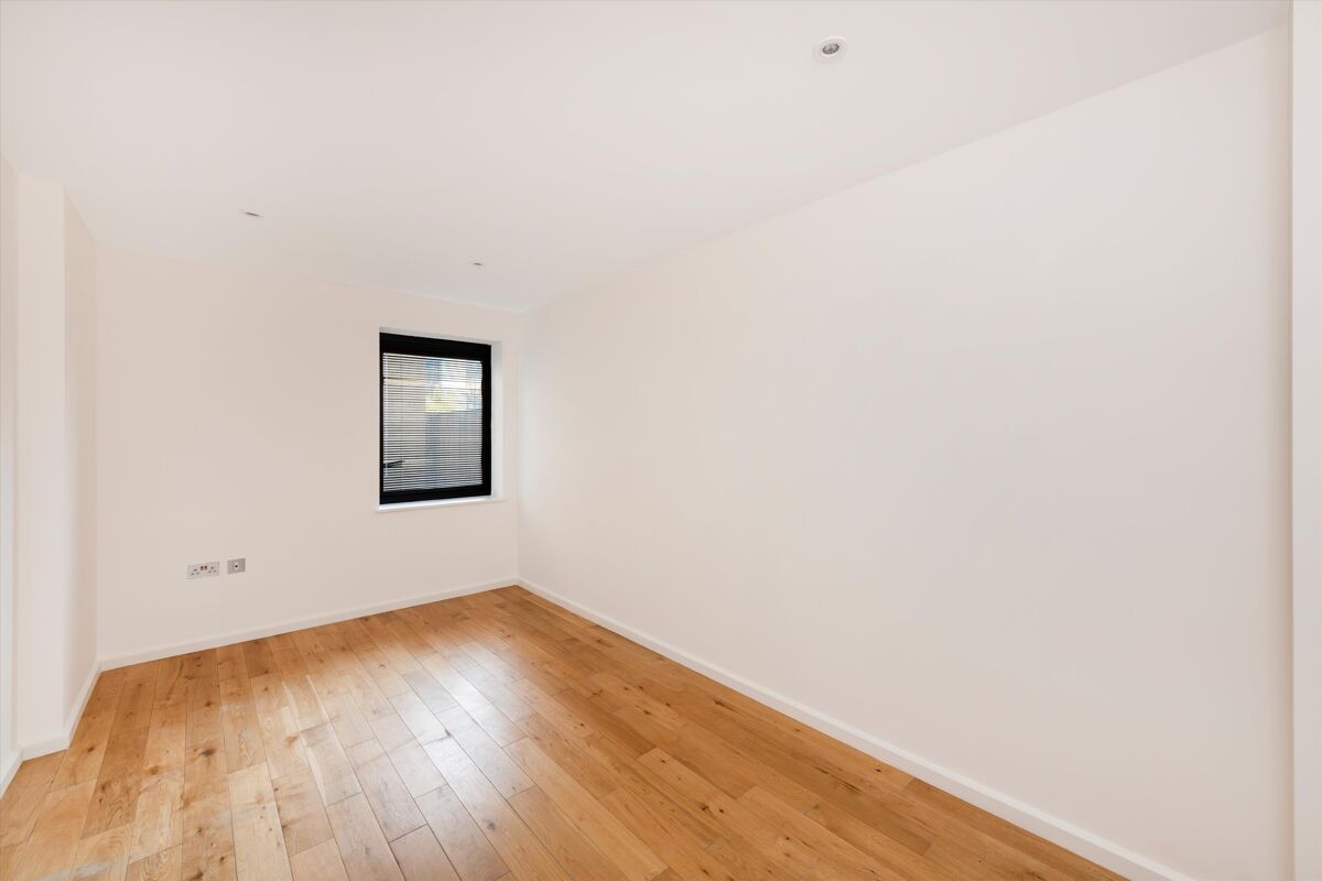 flat for sale in Granville Road, London, NW2 HAM012268480 Knight Frank