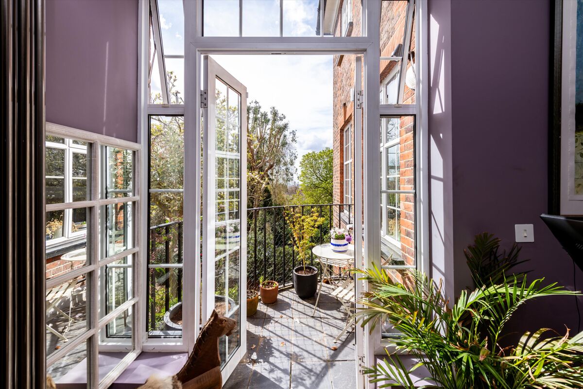 flat for sale in Redington Road, London, NW3 HAM012284651 Knight Frank
