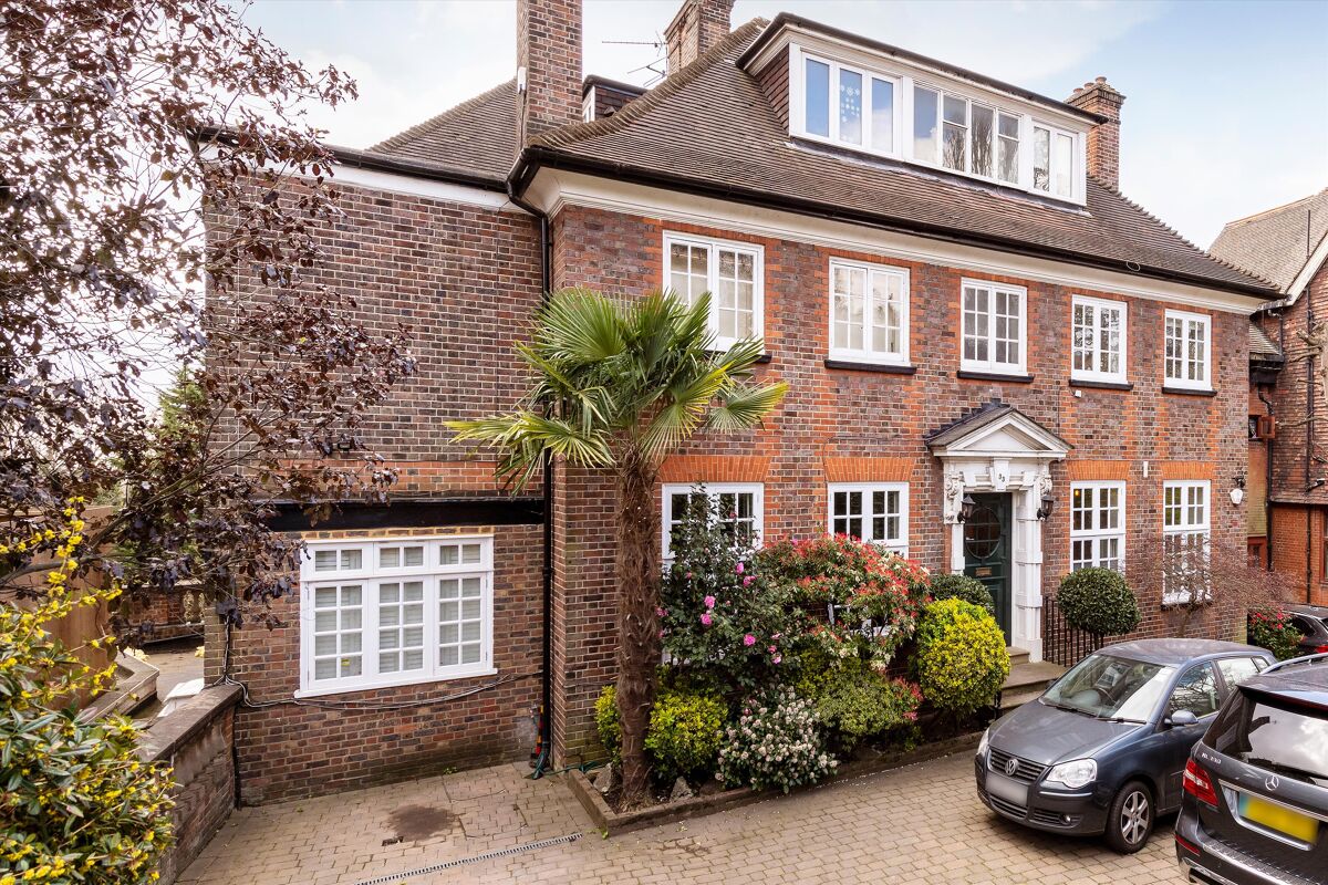 flat for sale in Redington Road, London, NW3 HAM012284651 Knight Frank