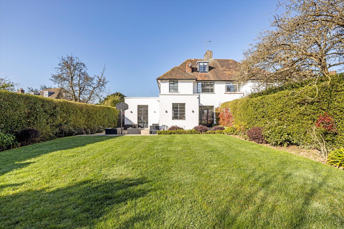 house for sale in Howard Walk, London, N2 HAM012299306 Knight Frank