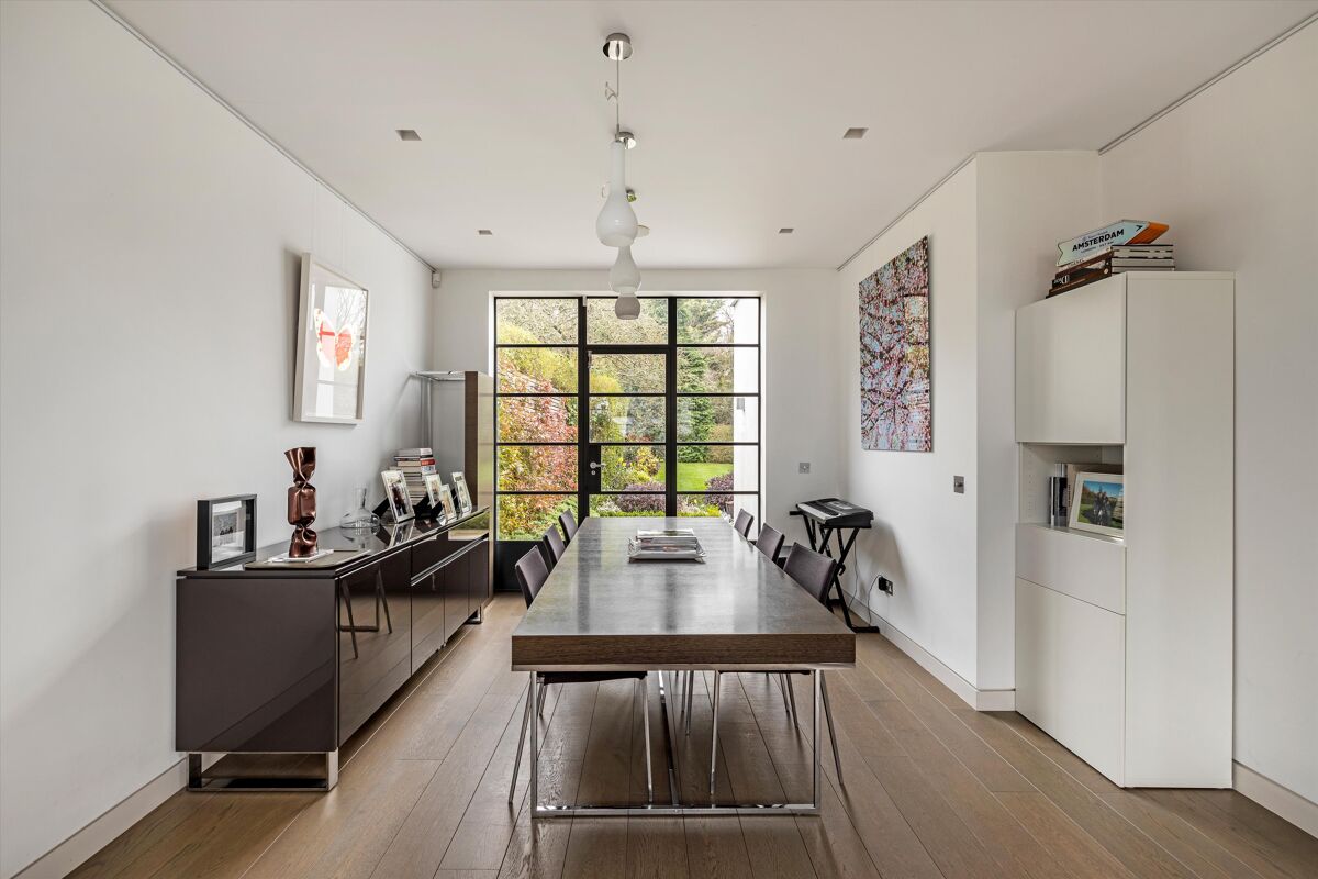 house for sale in Howard Walk, London, N2 HAM012299306 Knight Frank