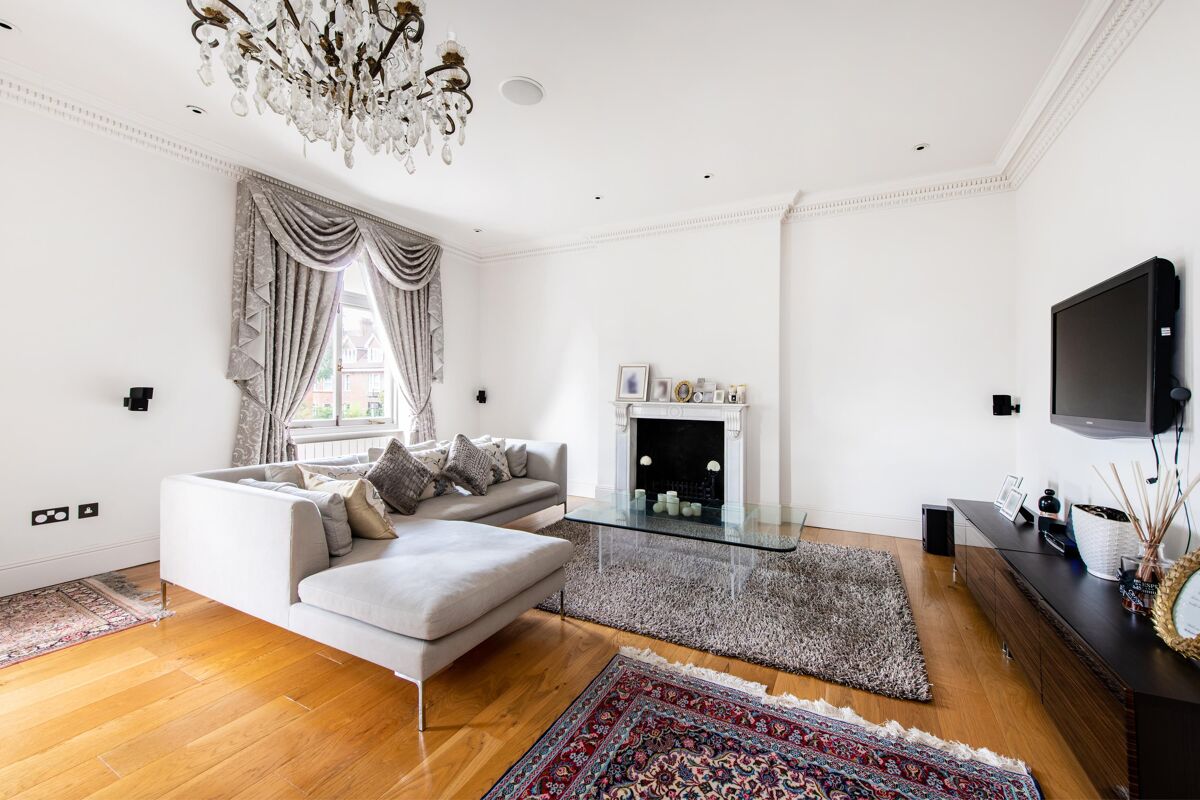 flat for sale in Maresfield Gardens, London, NW3 HAM012335312