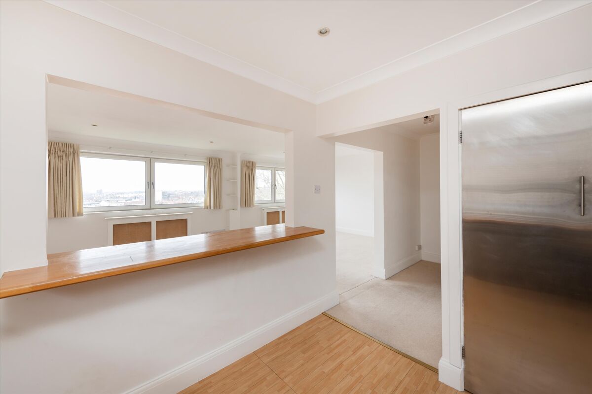 flat for sale in Maresfield Gardens, London, NW3 HAM012350161