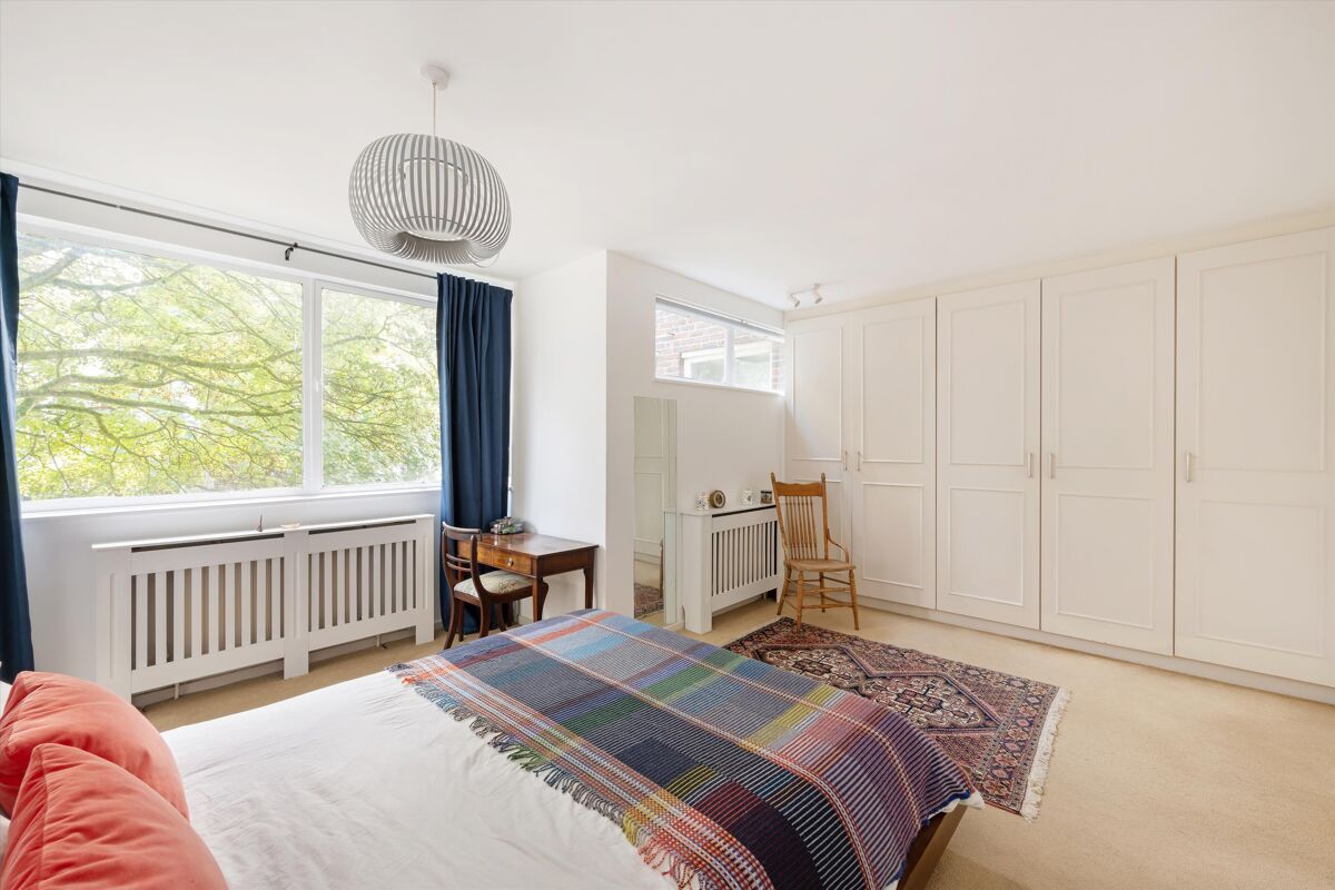 flat for sale in Lowlands, Eton Avenue, Belsize Park, London, NW3