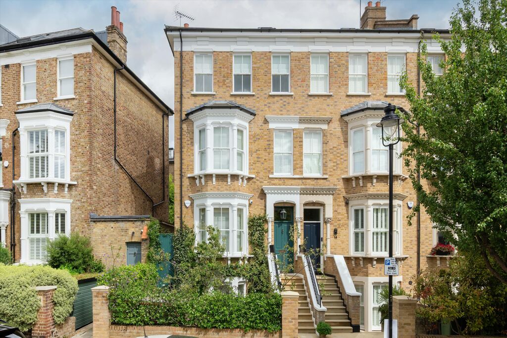 Image of South Hill Park Gardens, London, NW3