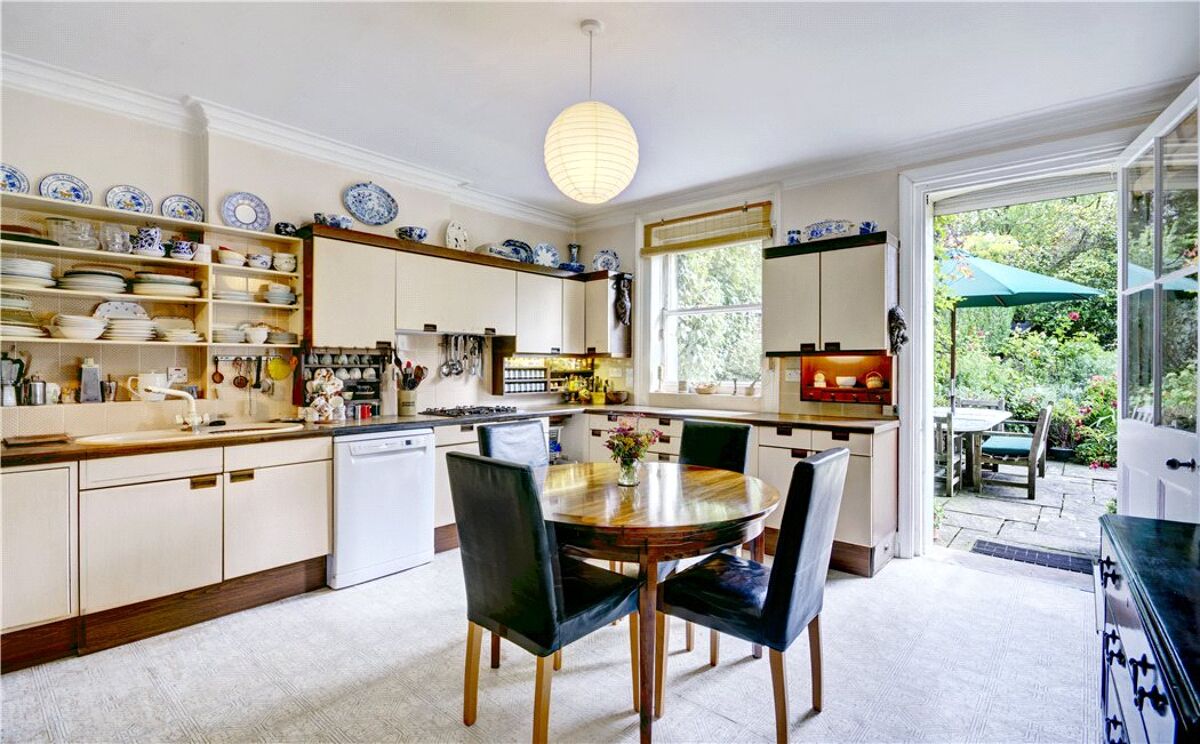 house for sale in Maresfield Gardens, London, NW3 HAM120127 Knight