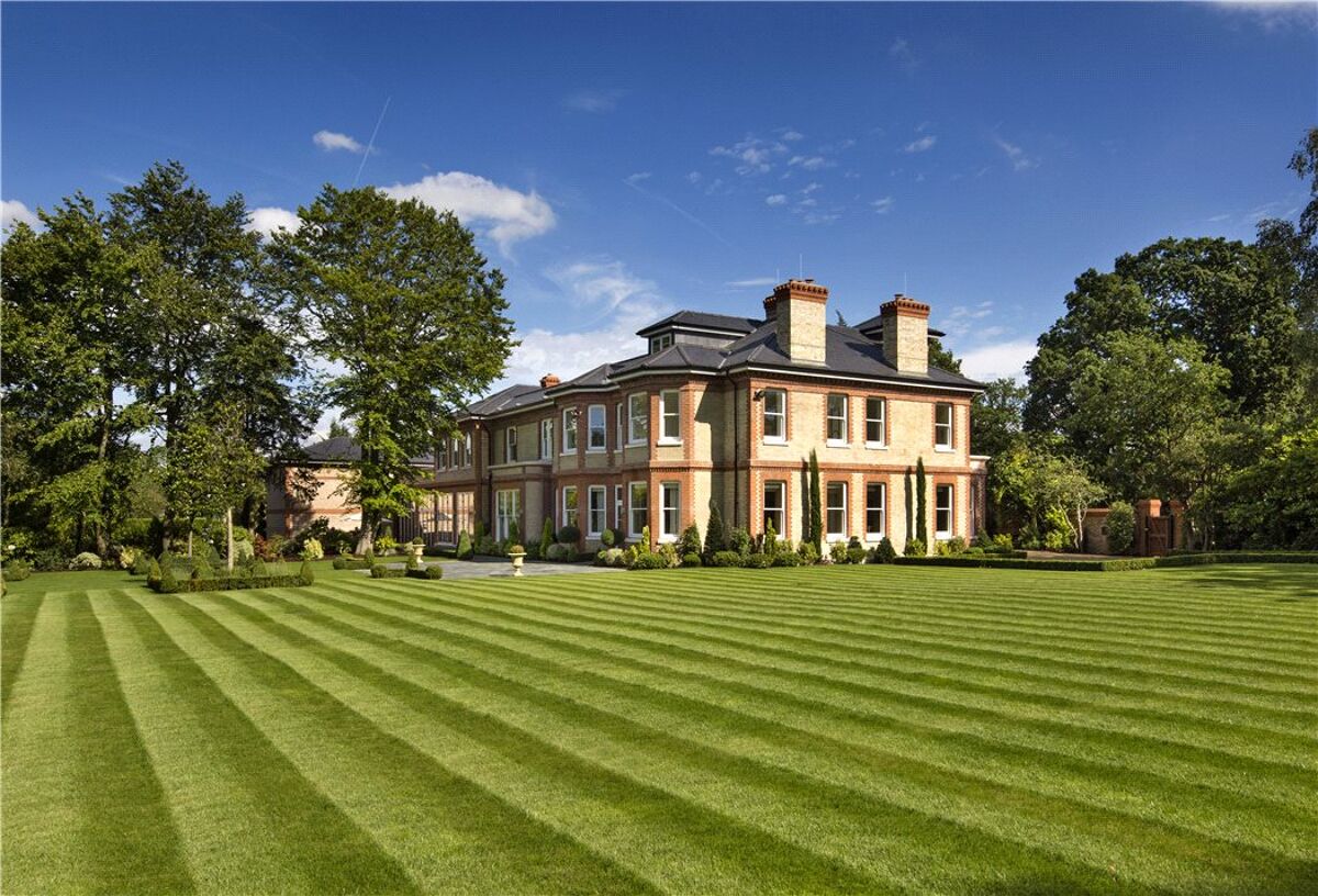 development for sale in Gainsborough House, Totteridge Common, London