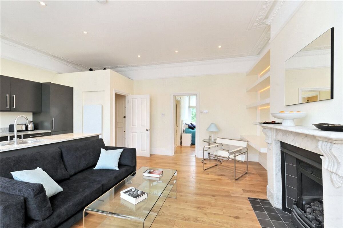 flat for sale in Pilgrims Lane, Hampstead, London, NW3 HAM140160
