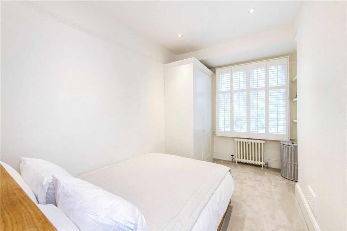 flat for sale in Wentworth Mansions, Keats Grove, London, NW3