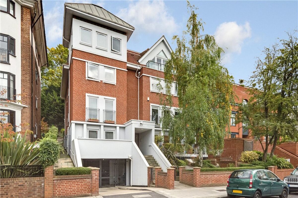 flat for sale in Lindfield Gardens, Hampstead, London, NW3 HAM160215