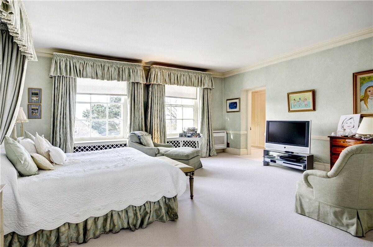 house for sale in Spaniards End, London, NW3 HAM170017 Knight Frank