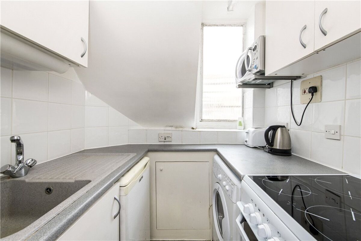 Flat for sale in Frognal, London, NW3 HAM170144 Knight Frank