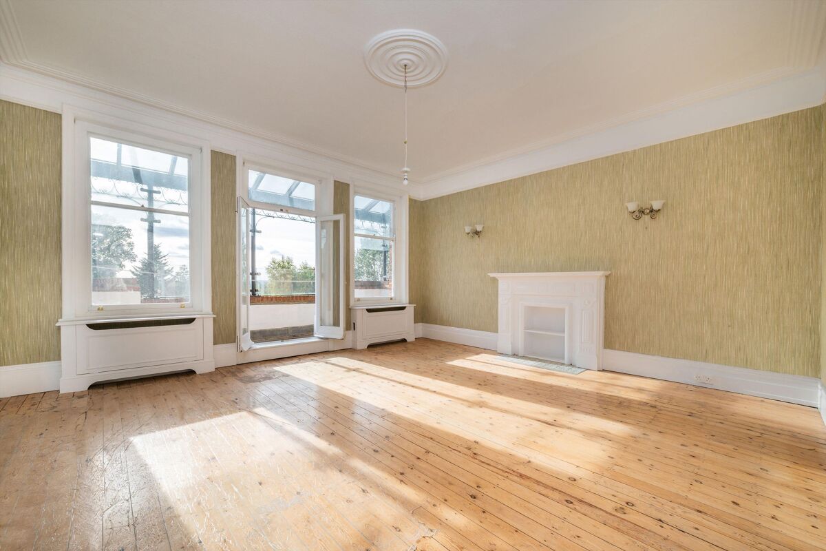 house for sale in Redington Road, London, NW3 HAM190226 Knight Frank