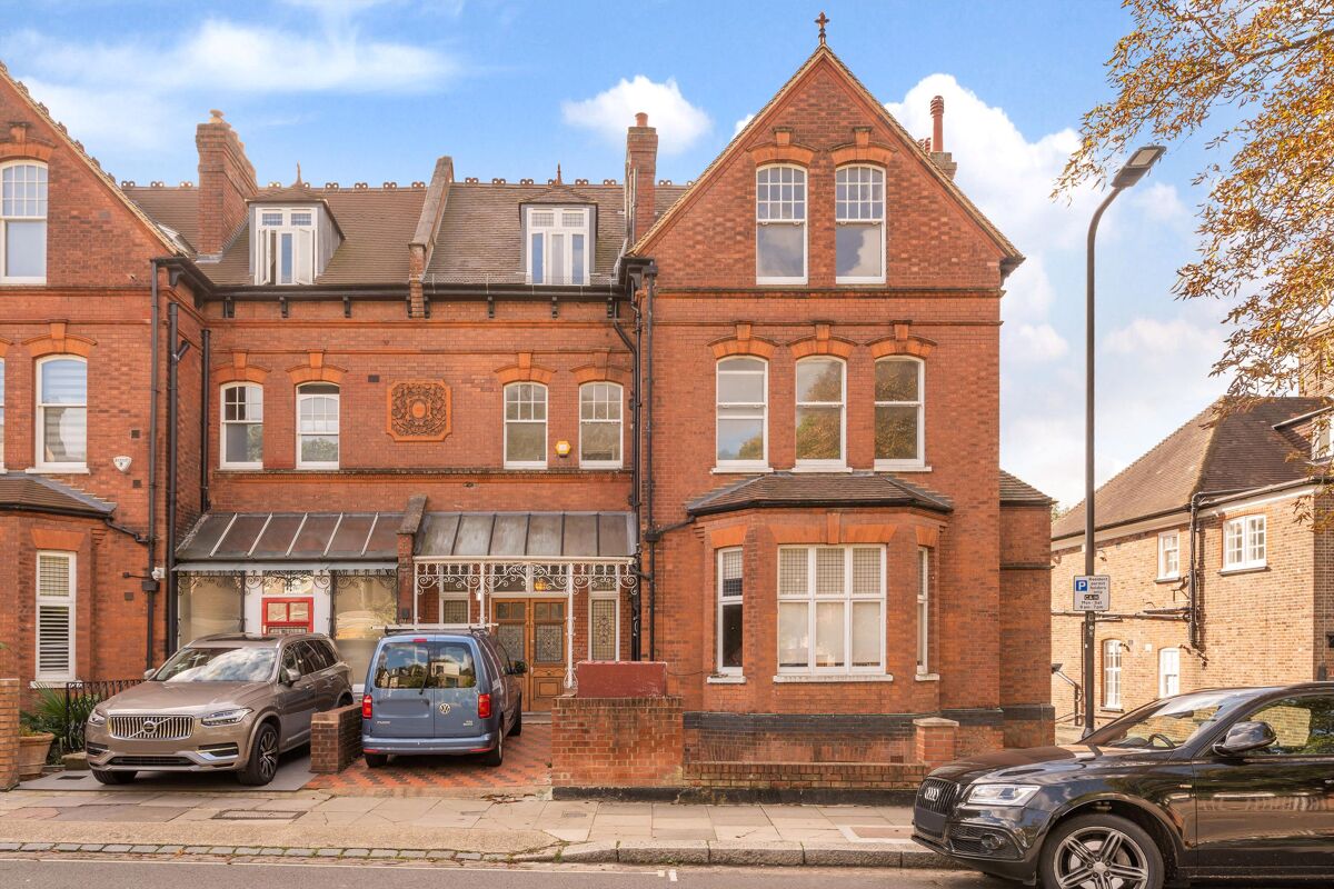 house for sale in Redington Road, London, NW3 HAM190226 Knight Frank