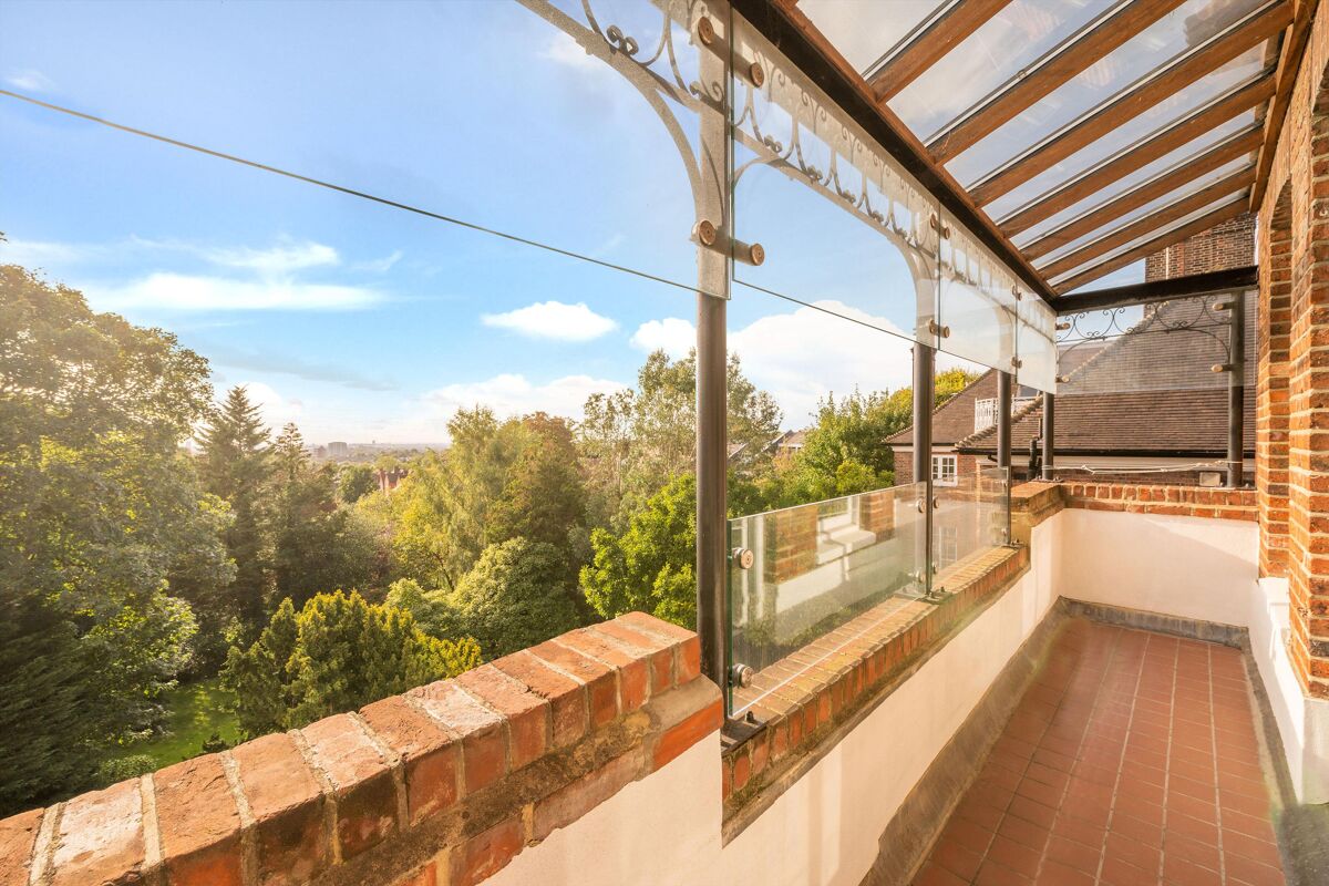 house for sale in Redington Road, London, NW3 HAM190226 Knight Frank