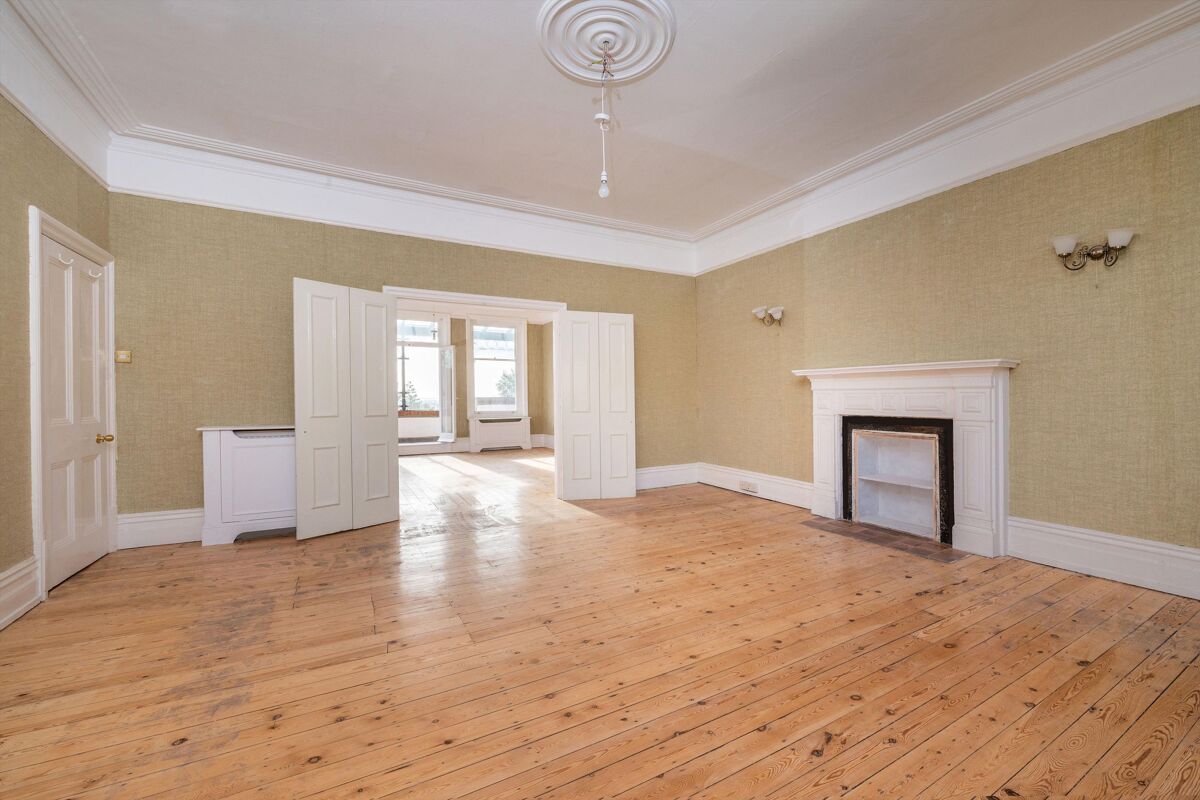 house for sale in Redington Road, London, NW3 HAM190226 Knight Frank