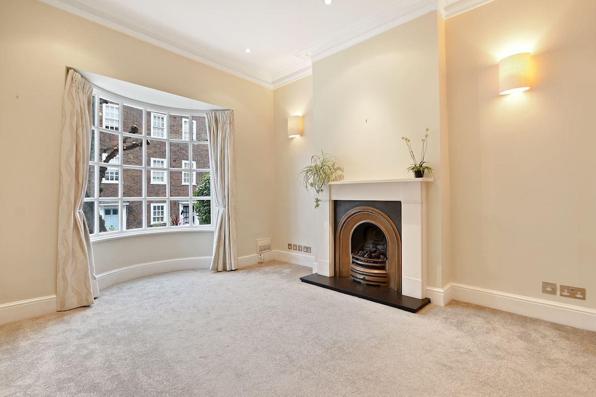 house to rent in Flask Walk, Hampstead NW3 HAQ012001486 Knight Frank
